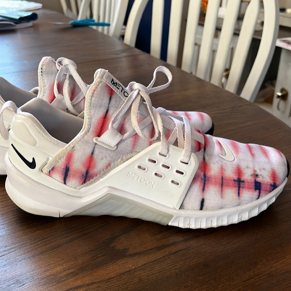 WOMEN'S NIKE FREE METCON 2 AMP CI1753-109. Women’s size 10.5. - Picture 1 of 7